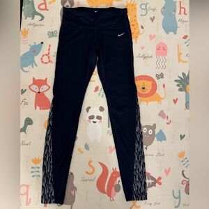 Nike women Navy Athletic Leggings with Side Pattern size Small